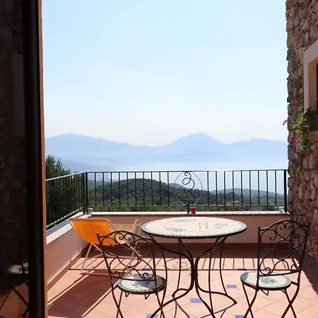 Agrestis Domus Country house *